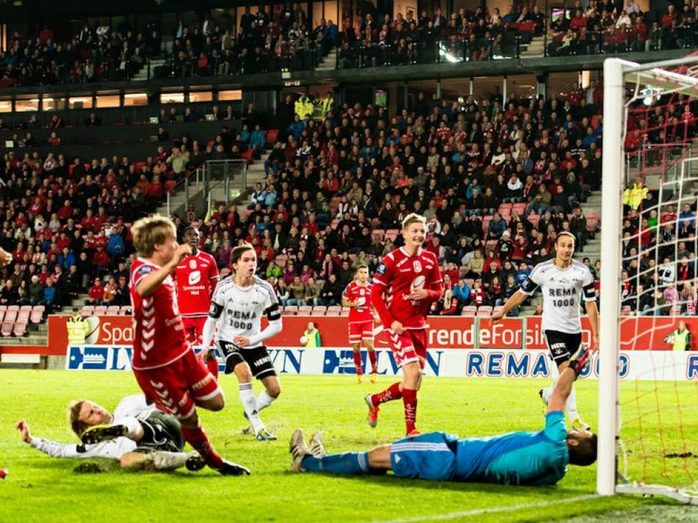 YOUNG MATCHWINNER: Bård Finne scored twice against Rosenborg.