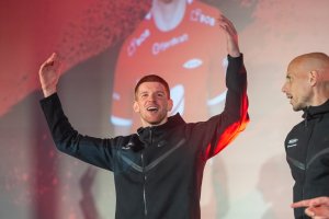 Thore Baardsen Pedersen under torsdagens kick-off. Foto: Bjørn Erik Nesse.