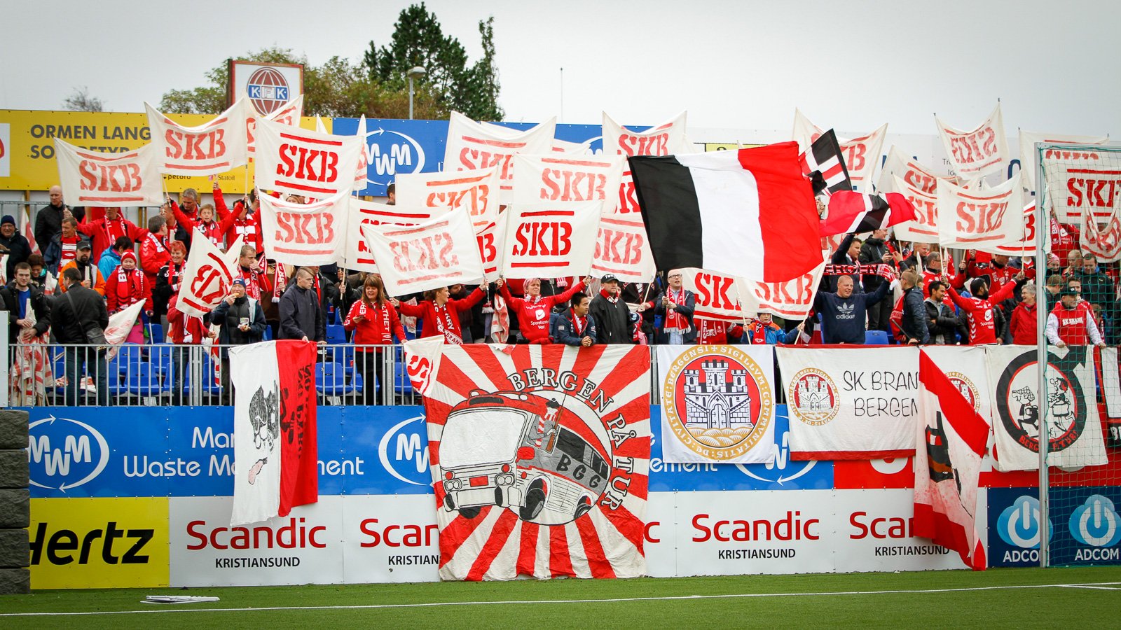 Brannfans i Kristiansund 2015.