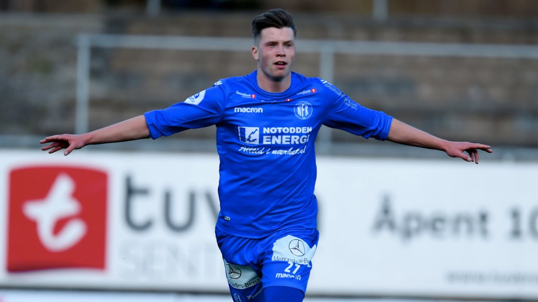 SCORET MYE: Erlend Hustad i aksjon for Notodden i cupen mot Asker i fjor. Den neste klubben hans blir Brann.