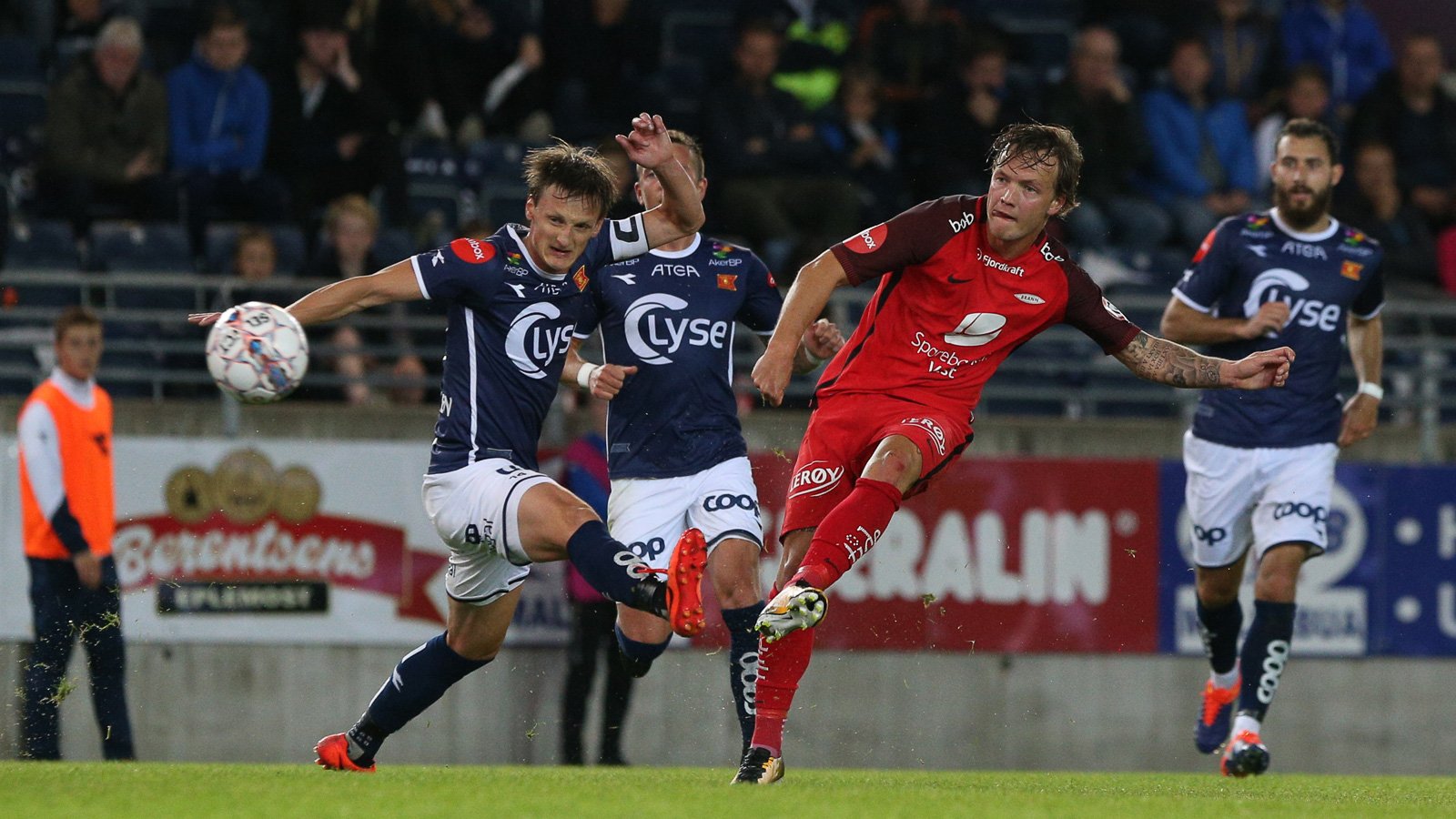 Viking-Brann-2