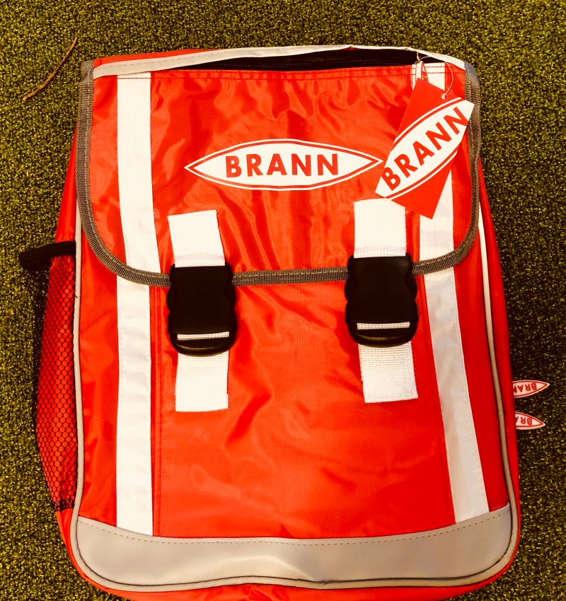 VINN! Vi lodder ut 100 sekker.