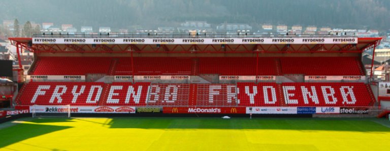 Frydenbo_tribunen_700px.jpg