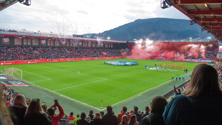 Brann - Strømsgodset 2019 Fjordkraft ny tribune supportere