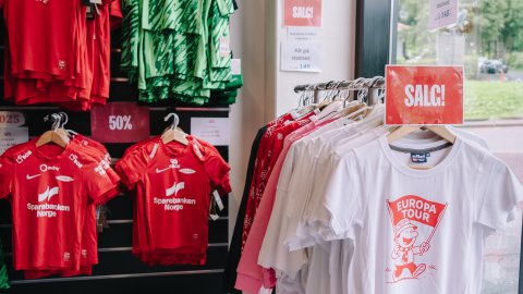 Brannbutikken fortsetter å holde sommeråpent