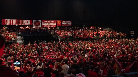 Bli med på cupfinalefest på Carls