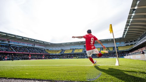 Spiller treningskamp i landslagspausen